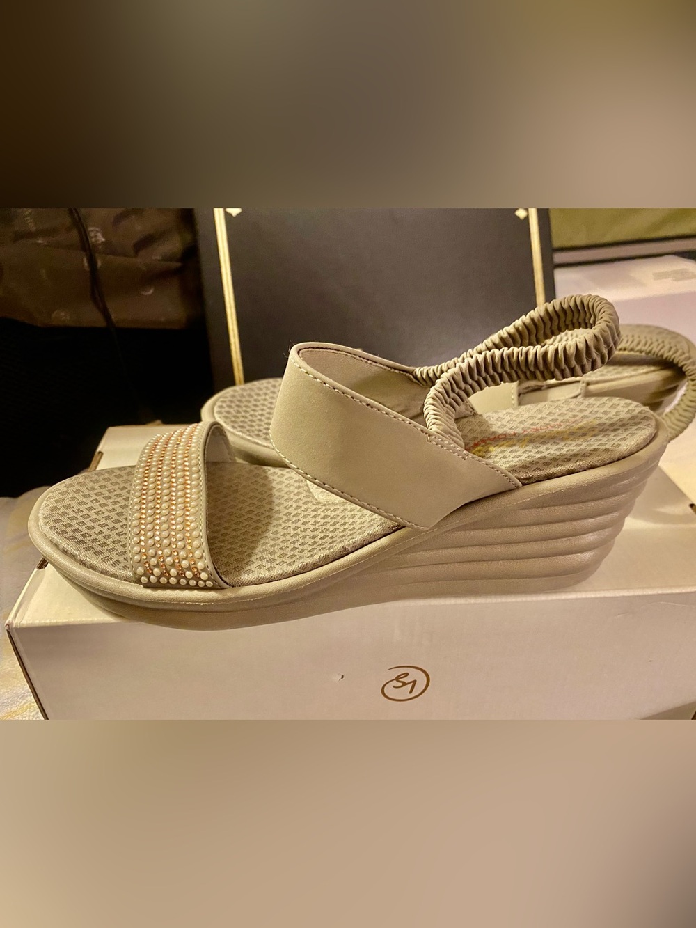 Skechers Beige Wedge Sandals with beads and rhinestones for the bling lover NWOT - Picture 4 of 5